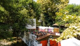 to-festival-dramas-anigi-tis