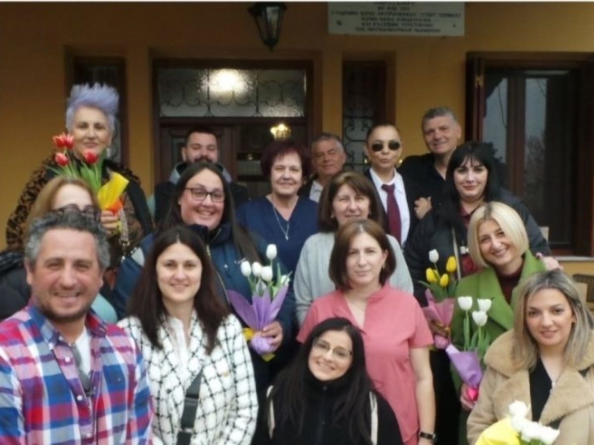 Το ΜοιράΖΩμαι τίμησε την Ημέρα της Γυναίκας στο Γηροκομείο Τρικάλων