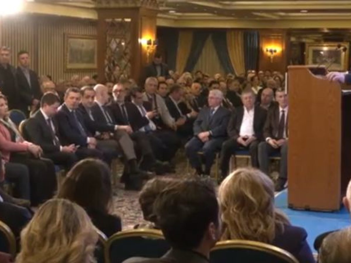 &Tau;&omicron; &sigma;&chi;έ&delta;&iota;&omicron; &laquo;&Alpha;&rho;&kappa;&alpha;&delta;ί&alpha; &tau;&omicron;&upsilon; &Alpha;ύ&rho;&iota;&omicron;&raquo; &pi;&alpha;&rho;&omicron;&upsilon;&sigma;ί&alpha;&sigma;&epsilon; &omicron; &Kappa;ώ&sigma;&tau;&alpha;&sigmaf; &Beta;&lambda;ά&sigma;&eta;&sigmaf; &ndash; &Phi;&alpha;&rho;&mu;&alpha;&kappa;&epsilon;&upsilon;&tau;&iota;&kappa;ό hub &sigma;&tau;&eta; &Beta;&Iota;&Epsilon; &kappa;&alpha;&iota; 2.200 &nu;έ&epsilon;&sigmaf; &theta;έ&sigma;&epsilon;&iota;&sigmaf; &epsilon;&rho;&gamma;&alpha;&sigma;ί&alpha;&sigmaf; &sigma;&epsilon; &Tau;&rho;ί&pi;&omicron;&lambda;&eta; &kappa;&alpha;&iota; &Mu;&epsilon;&gamma;&alpha;&lambda;ό&pi;&omicron;&lambda;&eta;! (vd)