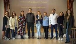to-thermometro-thimou-sto-20o