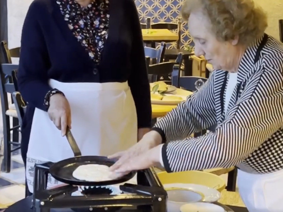 Το Βήμα και η “Ελληνική Κουζίνα” στη Σητεία για ένα Πασχαλινό γαστρονομικό οδοιπορικό (video)