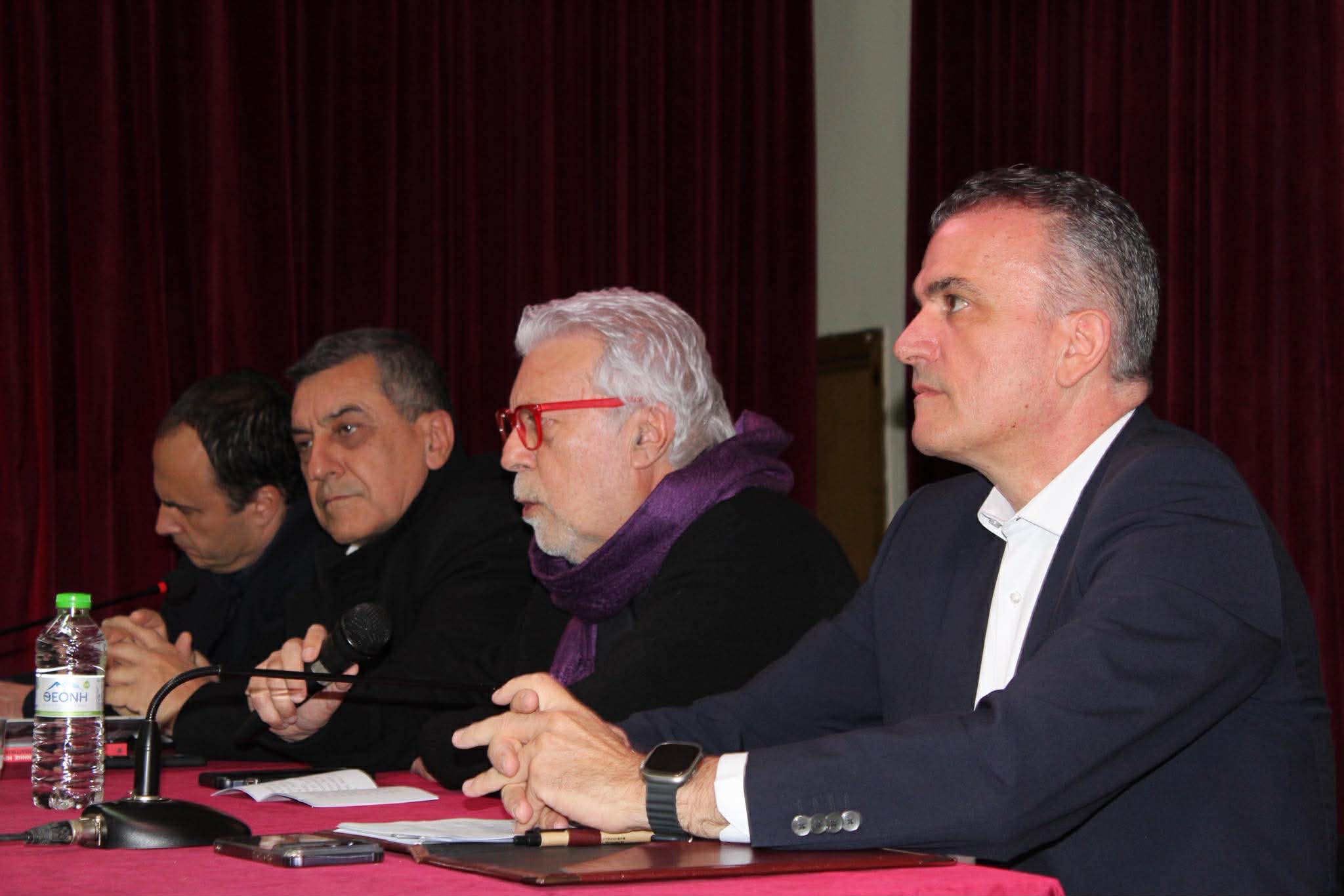 to-vivlio-tou-leonida-makri