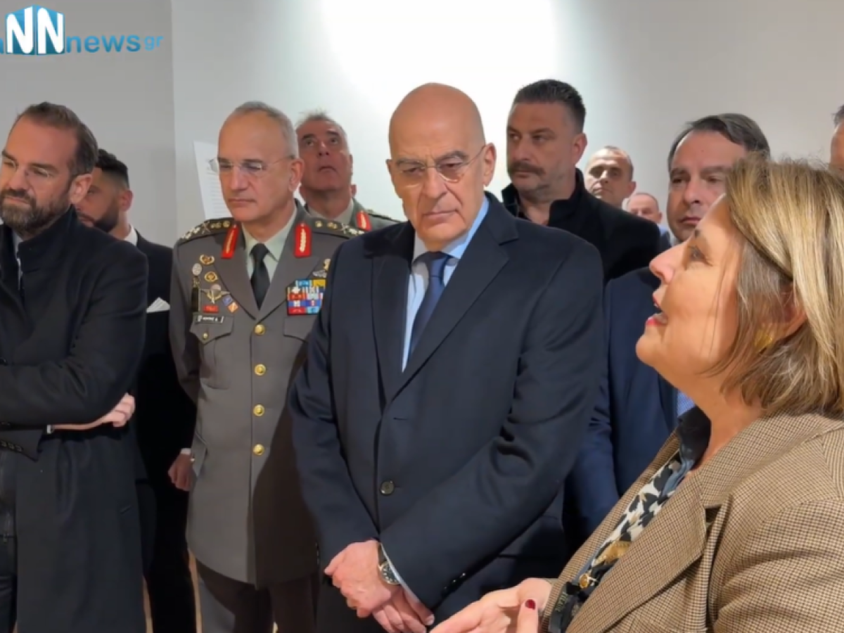 Τον αυθεντικό πίνακα «Η Έξοδος του Μεσολογγίου» επισκέφθηκε ο Νίκος Δένδιας. Βίντεο