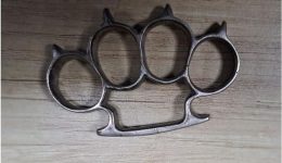 ton-sinelavan-sti-larisa-&ndash;