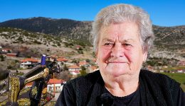 tote-pou-icha-podia-den