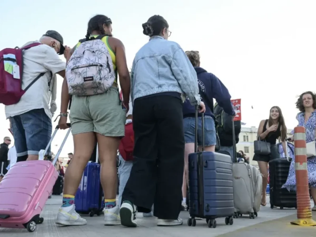 Τουρισμός: “Φρένο” στις κρατήσεις στα Δωδεκάνησα, πού οφείλεται η κάμψη