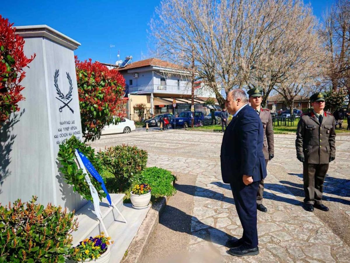 Τρίκαλα: Μνημόσυνο για τους ήρωες της ΕΟΚΑ