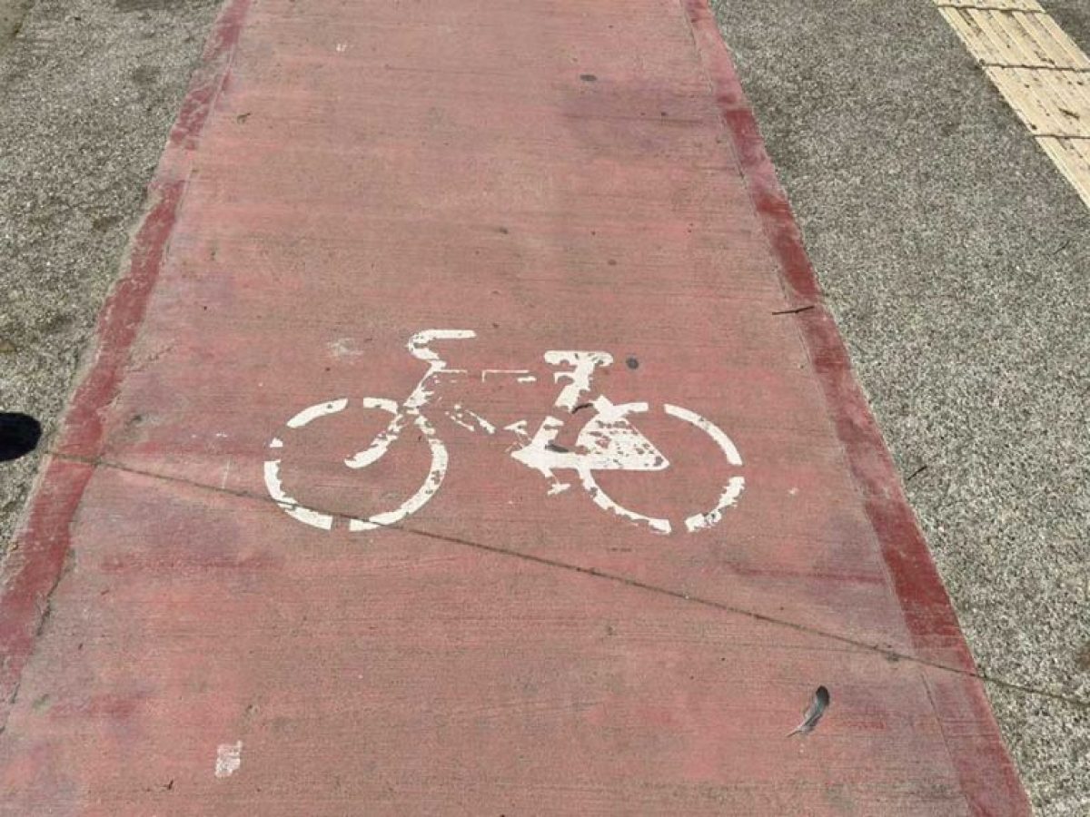 Τρίκαλα: Ποδηλατόδρομοι με ξεθωριασμένη μπογιά και χωρίς ασφάλεια