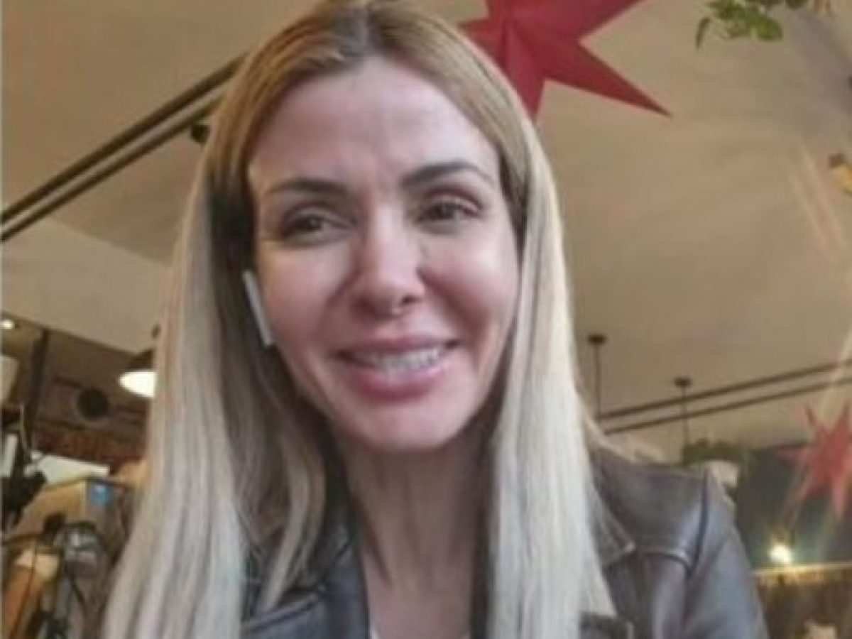 «Τρομάζαμε με τον παραμικρό θόρυβο» – Αποκαλυπτική μαρτυρία Ελληνίδας που απεγκλωβίστηκε από το Ντουμπάι στο ΕΡΤnews Radio 105,8
