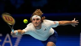 tsitsipas-se-eleftheri-ptosi-gia