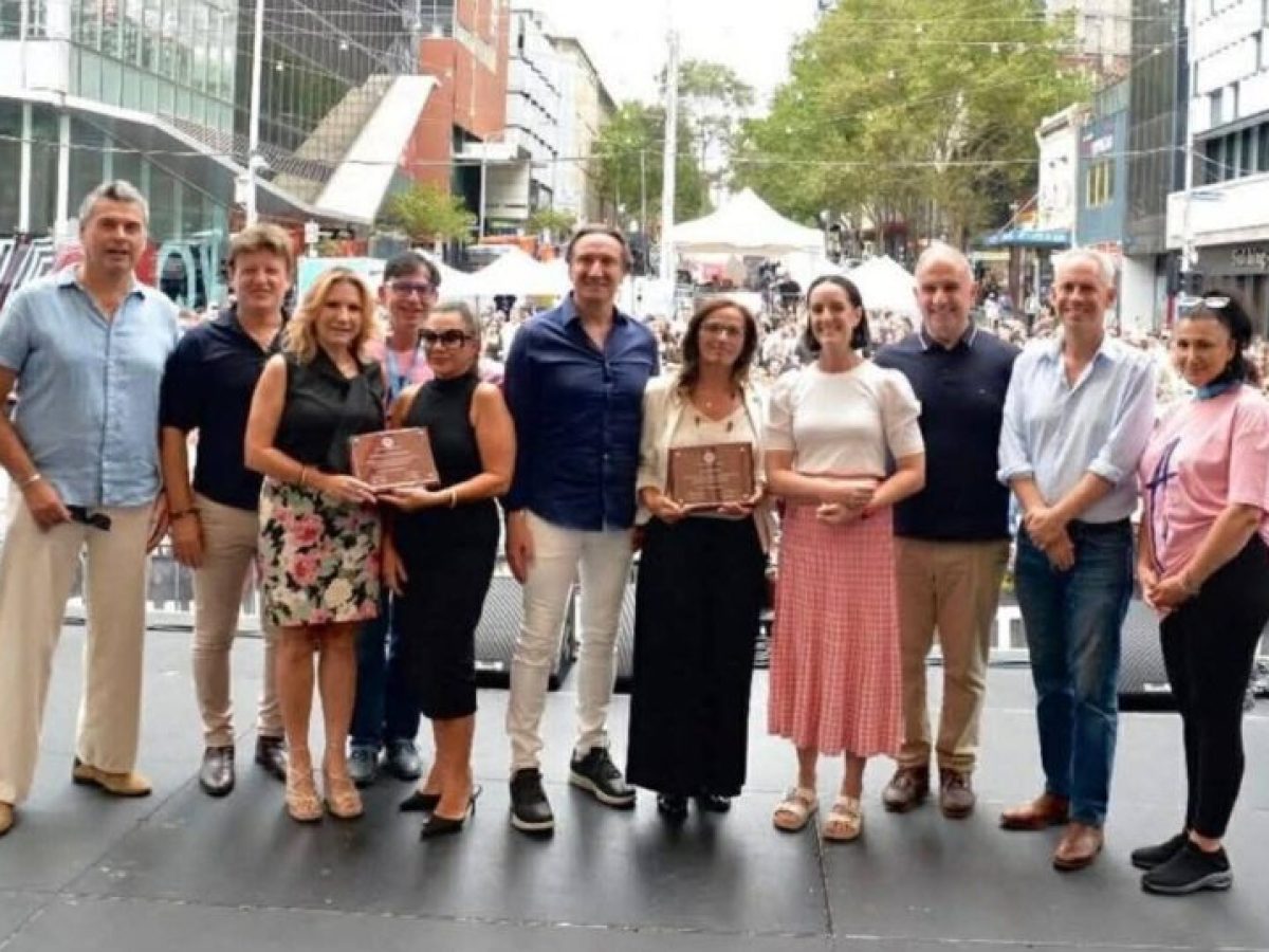 Τζένη Ηλιού: Κάθε φορά που βλέπω παιδιά να μαθαίνουν τους χορούς μας, νιώθω ότι συνεχίζεται η ιστορία μας