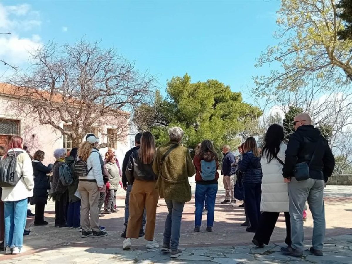 «Βιωματικές μεθοδολογίες διερεύνησης του τόπου: Από την παρατήρηση στον παιδαγωγικό αναστοχασμό»