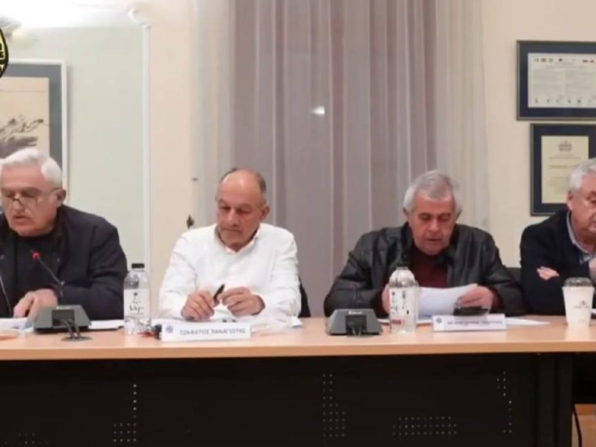 Βόμβες Σπύρου για τα 24 εκατομμύρια στη Χαλκίδα: «Κάτω από το τραπέζι οι αποφάσεις της Βάκα»