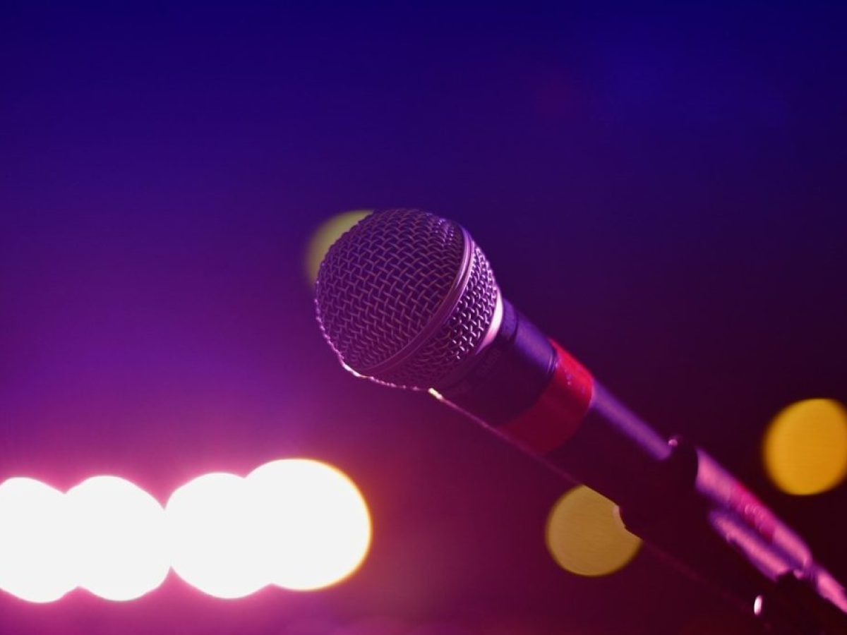 Βραδιές Ανοιχτού Μικροφώνου στο Βιβλιοπωλείο “Γιάφκα”