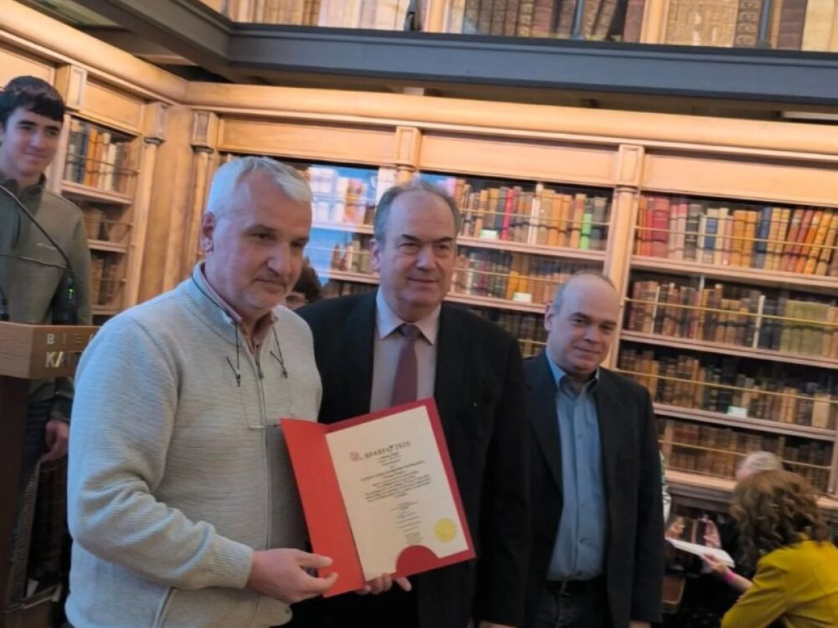 Βράβευση για το μαθητικό περιοδικό «ΟΝΕΙΡΑ ΨΥΧΩΝ»