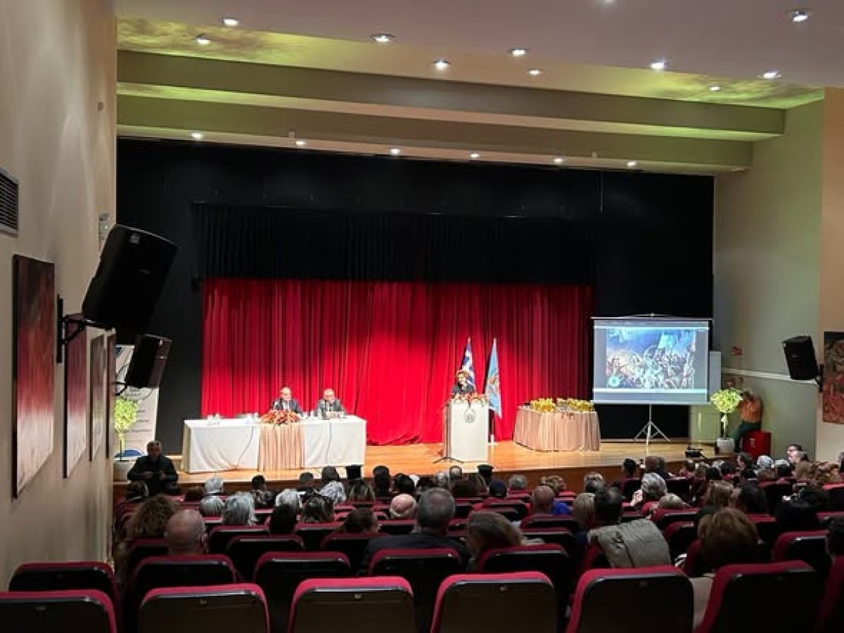 Βράβευση μαθητριών του 3ου ΓΕΛ Κορίνθου από τον Δήμαρχο Κορινθίων