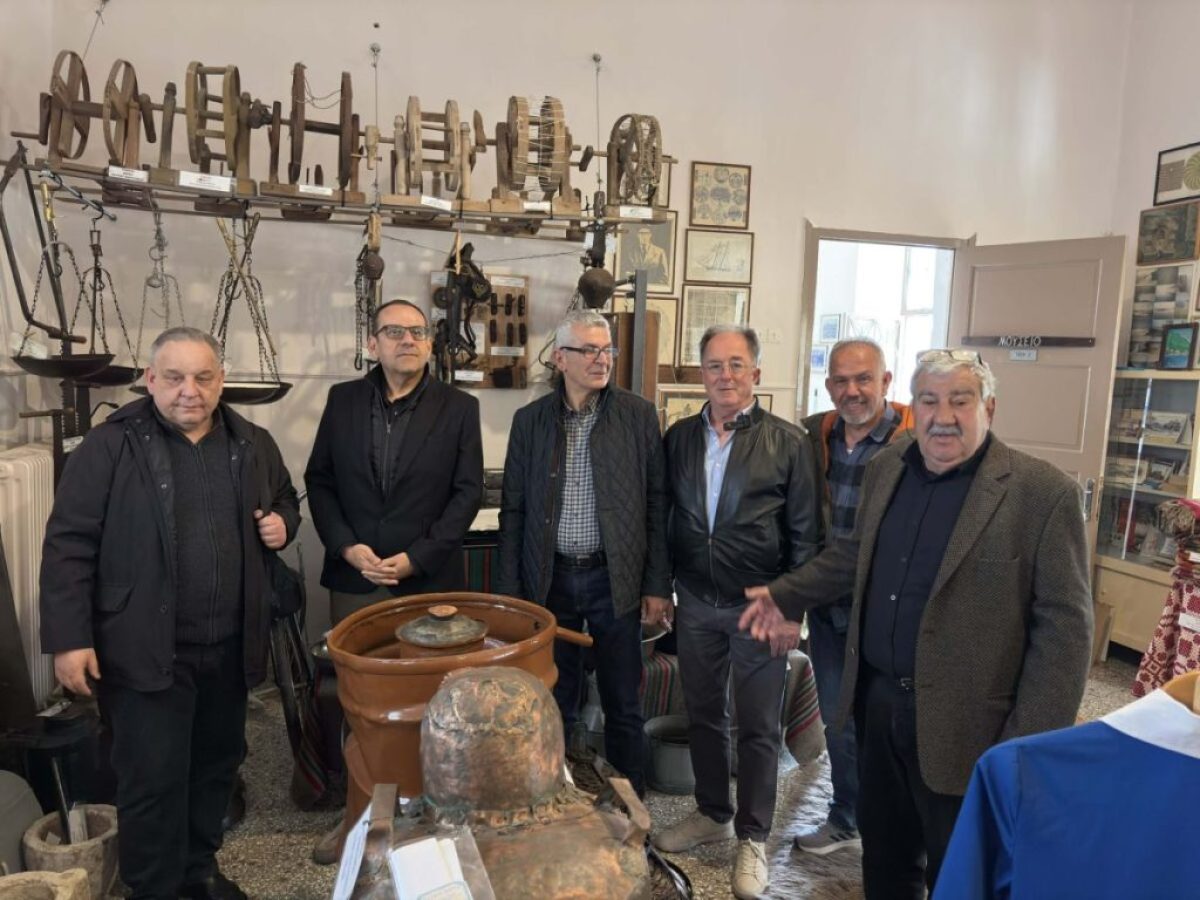 Ξενάγηση στο Μουσείο Πυργετού με τον νέο ταξίαρχο της ΣΜΥ Κωνσταντίνο Κωτάκο: Η ιστορία ζωντανεύει