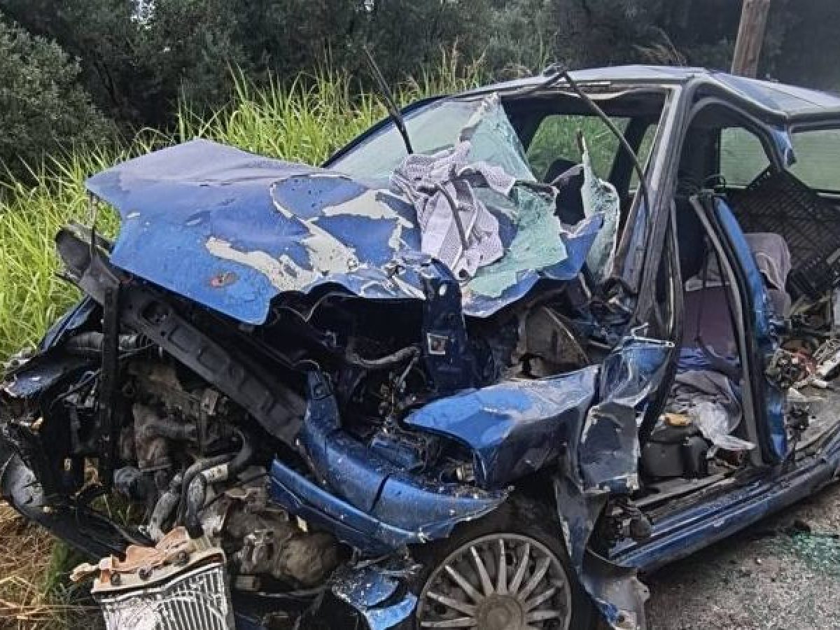 Ζάκυνθος: ΙΧ συγκρούστηκε με λεωφορείο που μετέφερε παιδιά – Με αεροδιακομιδή στα Γιάννενα ο οδηγός