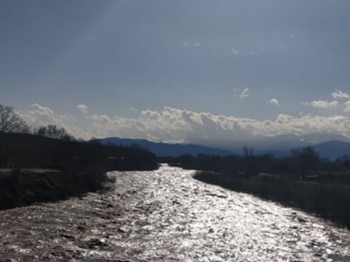 Άγιο είχε άνδρας που έπεσε στον Πηνειό – Τον έσωσαν συγχωριανοί του