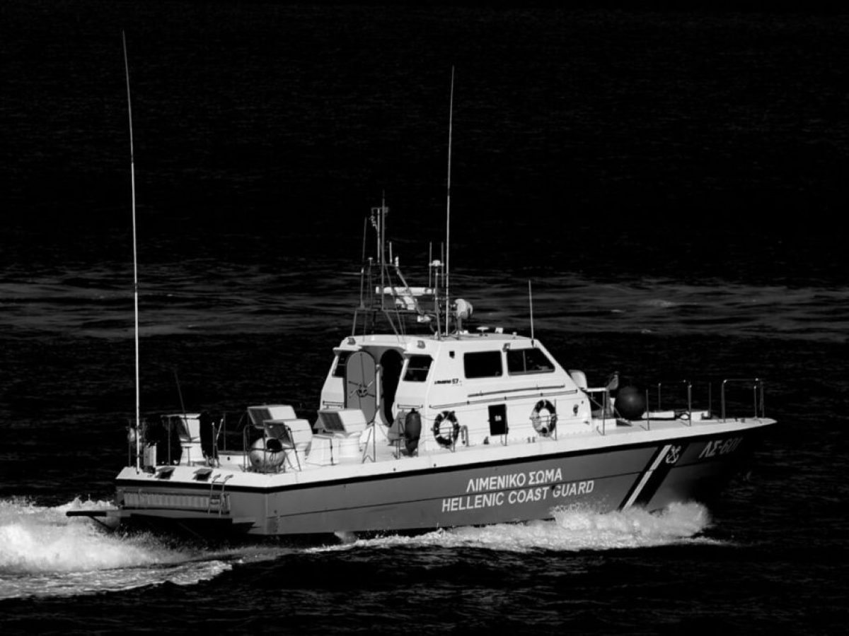 Άγιον Όρος: Βανάκι έπεσε στη θάλασσα