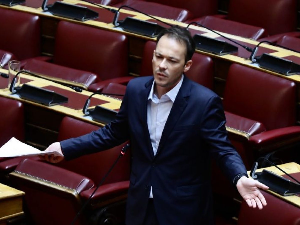 Άμεση παρέμβαση στο Αρχαίο Κάστρο Παραβόλας ζητά ο Μίλτος Ζαμπάρας