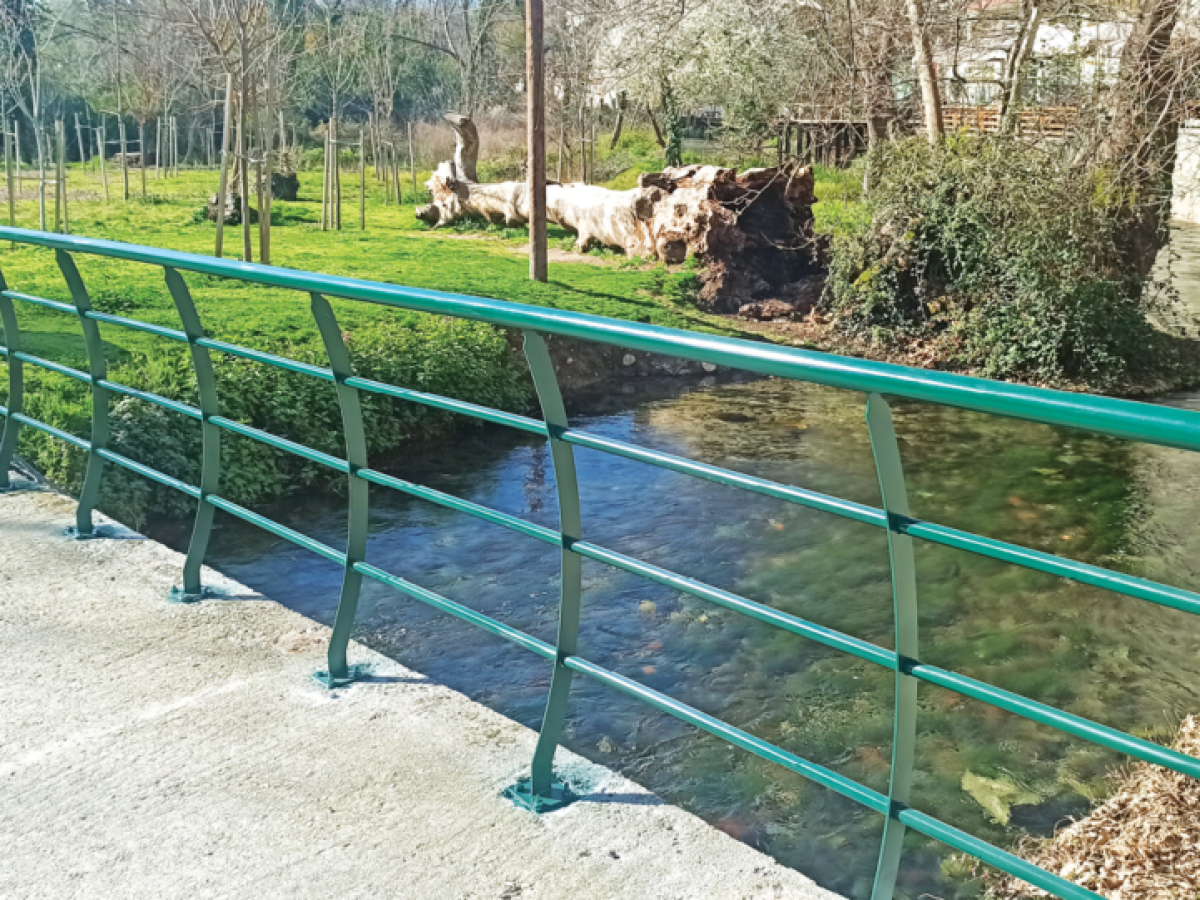 Άρχισαν αποκαταστάσεις στο πάρκο της Αγ. Βαρβάρας