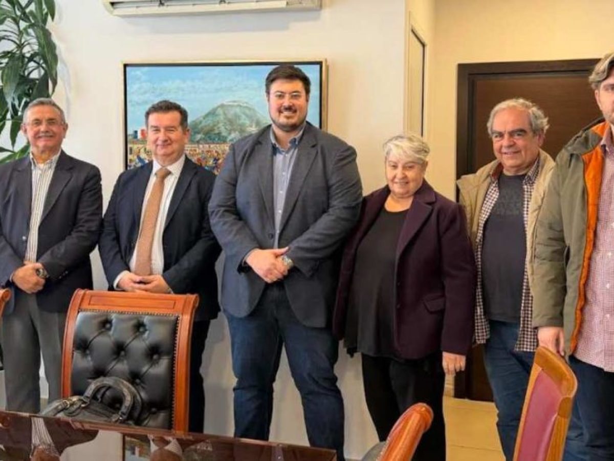 Άργος: Συνάντηση του Γιάννη Μαλτέζου με το νέο Δ.Σ. του Συλλόγου Θρακών Αργολίδας