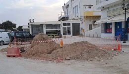 Αdamantas-ta-erga-ipodomis-dokimazoun-1