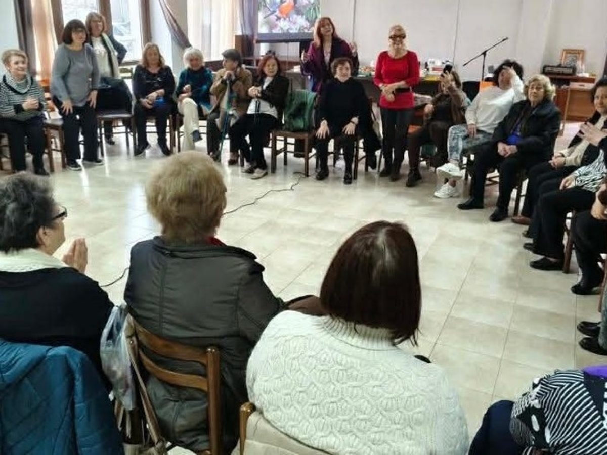 Αλεξανδρούπολη: Δράση εμφύχωσης για την Παγκόσμια Ημέρα Ευτυχίας στις γυναίκες του Β΄ ΚΑΠΗ