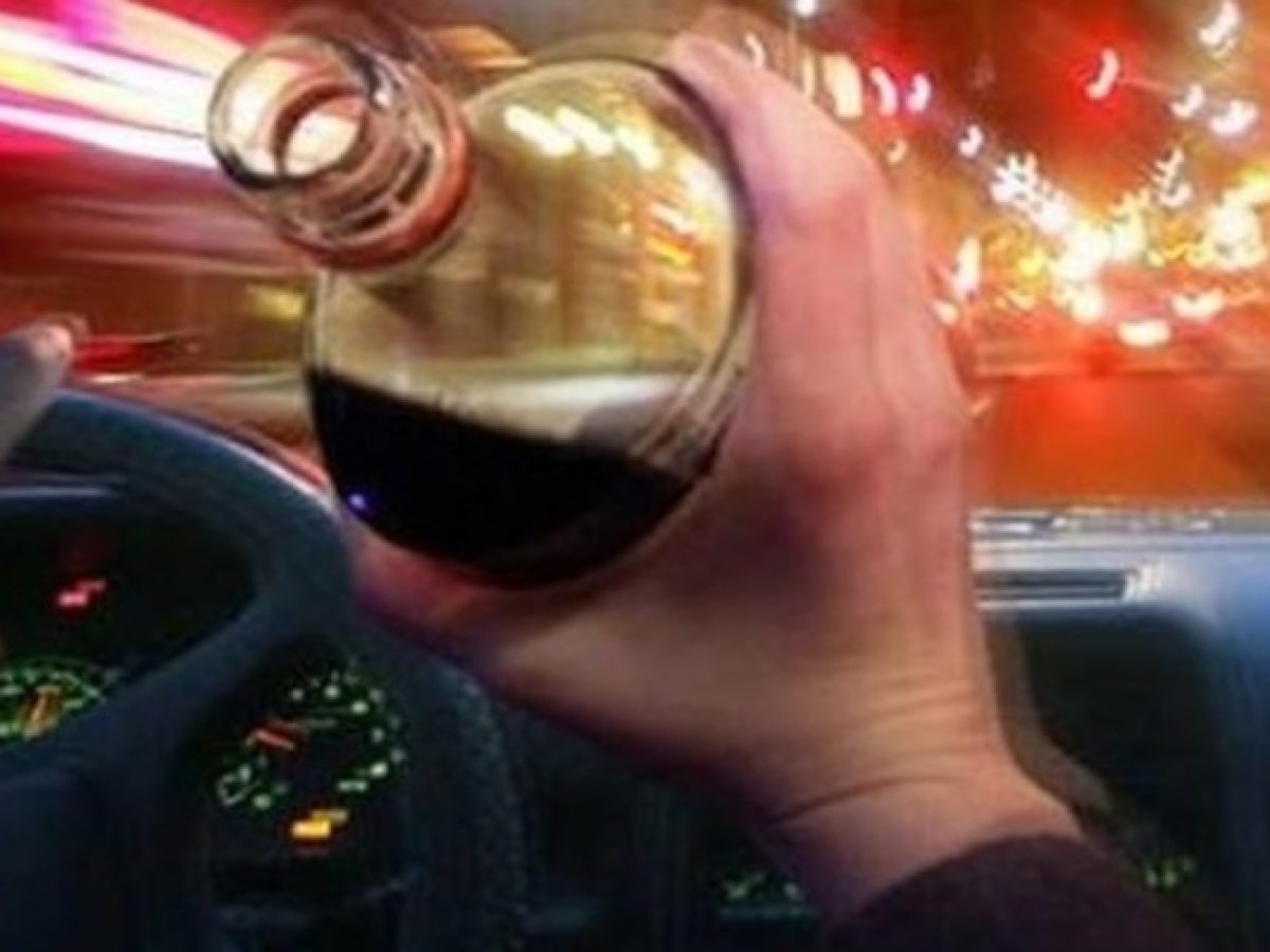 Αλεξανδρούπολη: Οδηγούσε μεθυσμένος και τράκαρε. Τον συνέλαβε η Αστυνομία