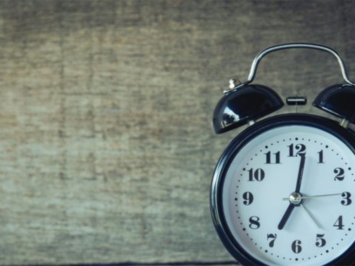 Αλλαγή ώρας 2026- Πότε θα πάμε τους δείκτες μία ώρα μπροστά