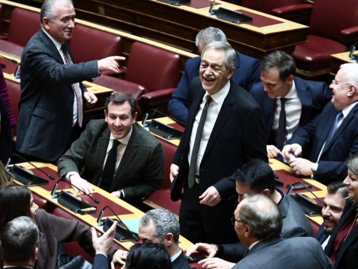 Αντιπρόεδρος της Βουλής των Ελλήνων ο Πάρις Κουκουλόπουλος με ισχυρή κοινοβουλευτική στήριξη