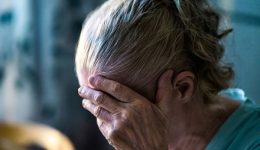 Αpati-me-proschima-vlavi-se