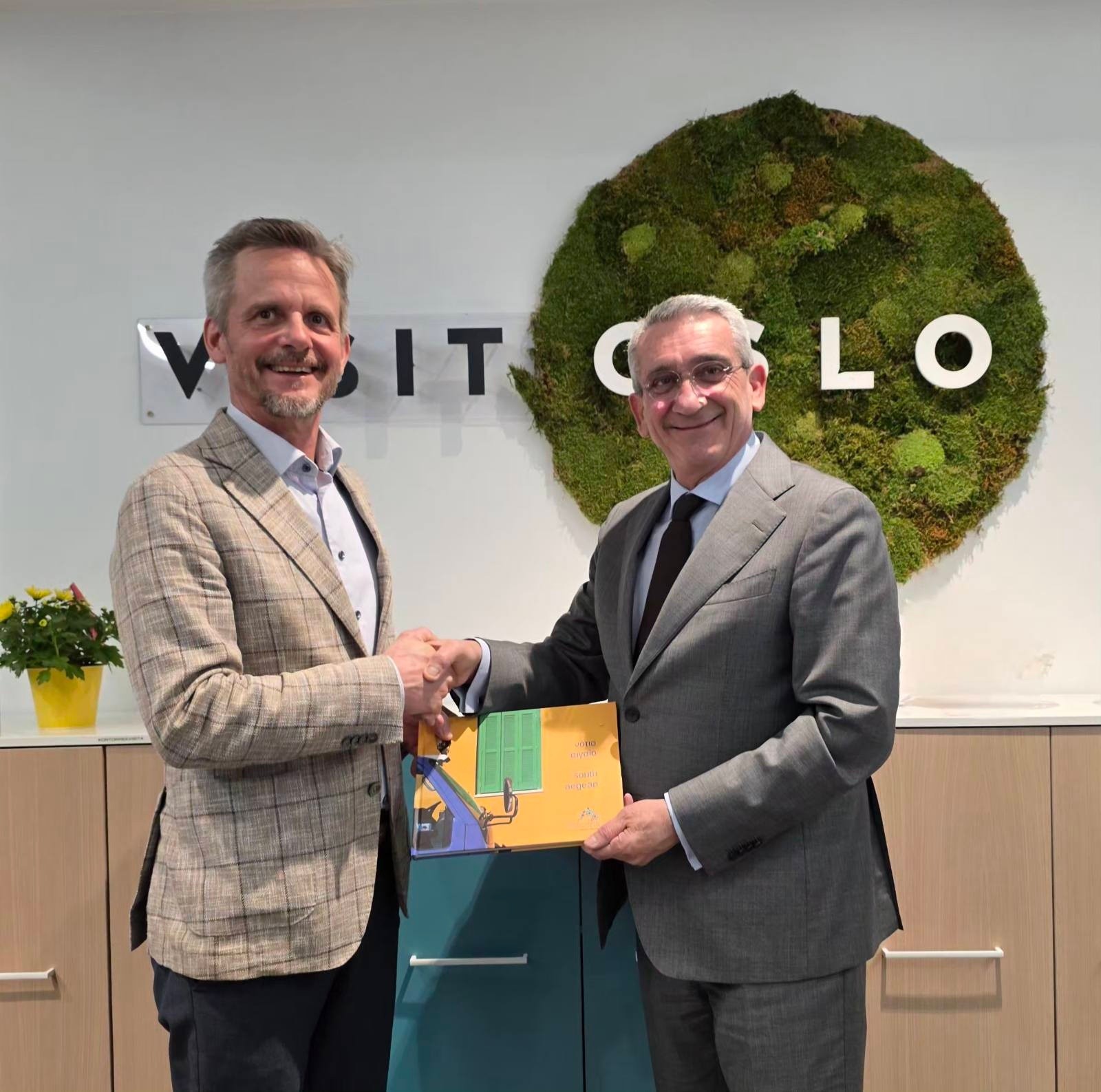 Αpo-to-oslo-sto-notio-1