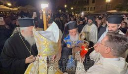 Άfixi-tou-&Alpha;giou-fotos-stin-4