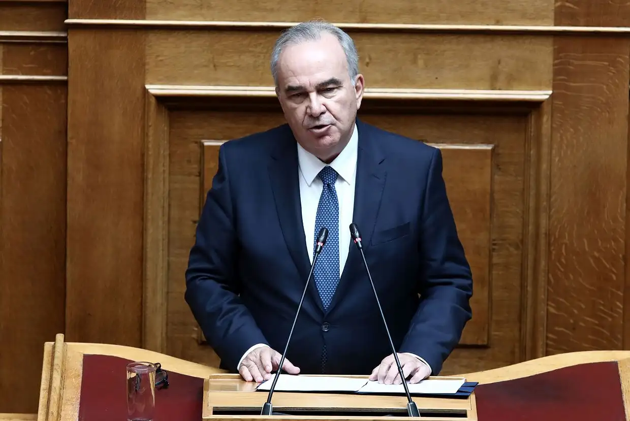 Άrgos-orestiko-fotovoltaiko-parko-gia-1