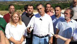 &Alpha;laloum-koureta-stin-periferiaki-enotita
