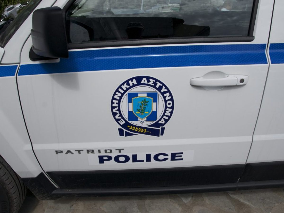 &Alpha;&mu;&alpha;&lambda;&iota;ά&delta;&alpha;: &Pi;&rho;&omicron;&kappa;ά&lambda;&epsilon;&sigma;&epsilon; &tau;&rho;&omicron;&chi;&alpha;ί&omicron;, έ&phi;&upsilon;&gamma;&epsilon; &alpha;&pi;ό &tau;&omicron; &sigma;&eta;&mu;&epsilon;ί&omicron; &kappa;&alpha;&iota; &lambda;ί&gamma;&omicron; &mu;&epsilon;&tau;ά &alpha;&nu;&alpha;&tau;&rho;ά&pi;&eta;&kappa;&epsilon; &mu;&epsilon; &tau;&omicron; &alpha;&upsilon;&tau;&omicron;&kappa;ί&nu;&eta;&tau;ό &tau;&omicron;&upsilon;