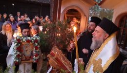 &Alpha;nastasi-me-fos-elpidas-sto