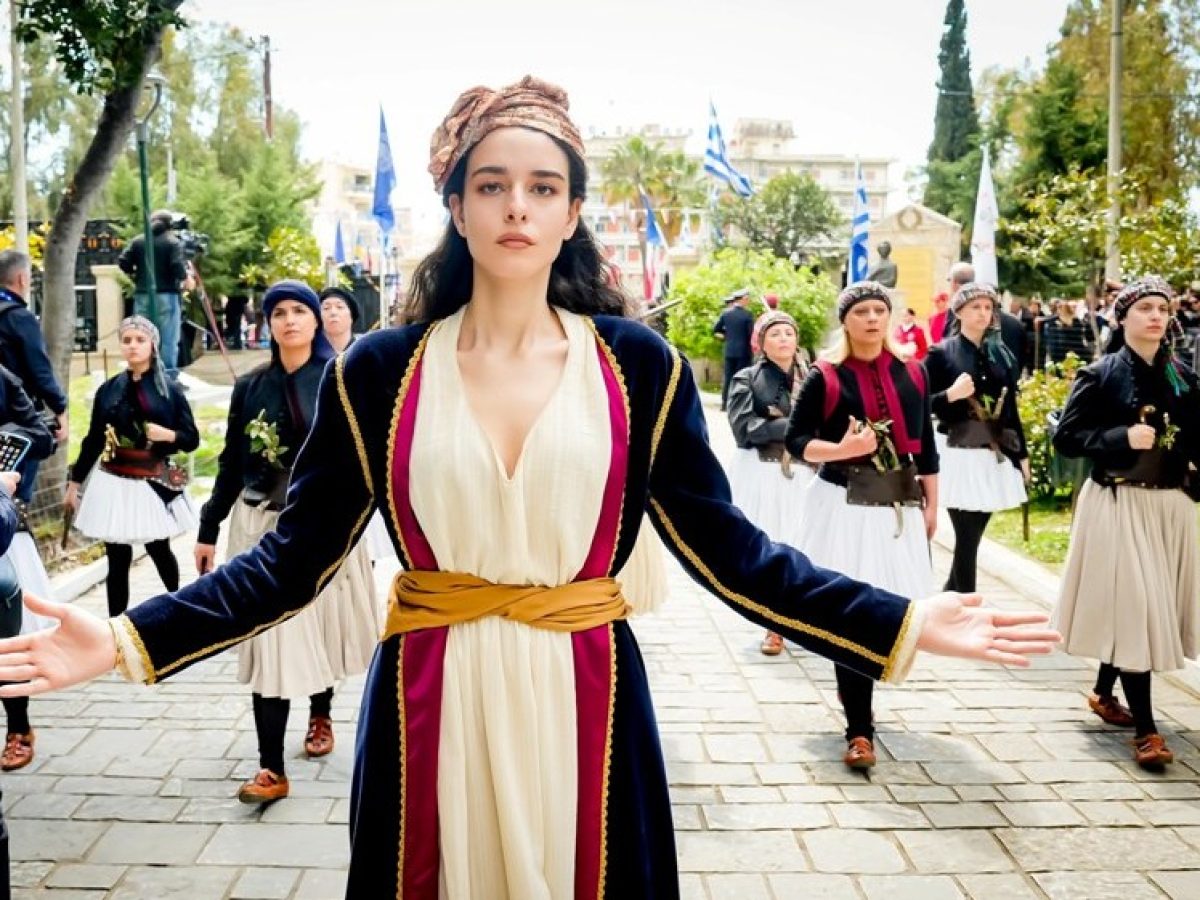 200 χρόνια από την Ηρωική Έξοδο: Το έθνος τιμά το Μεσολόγγι