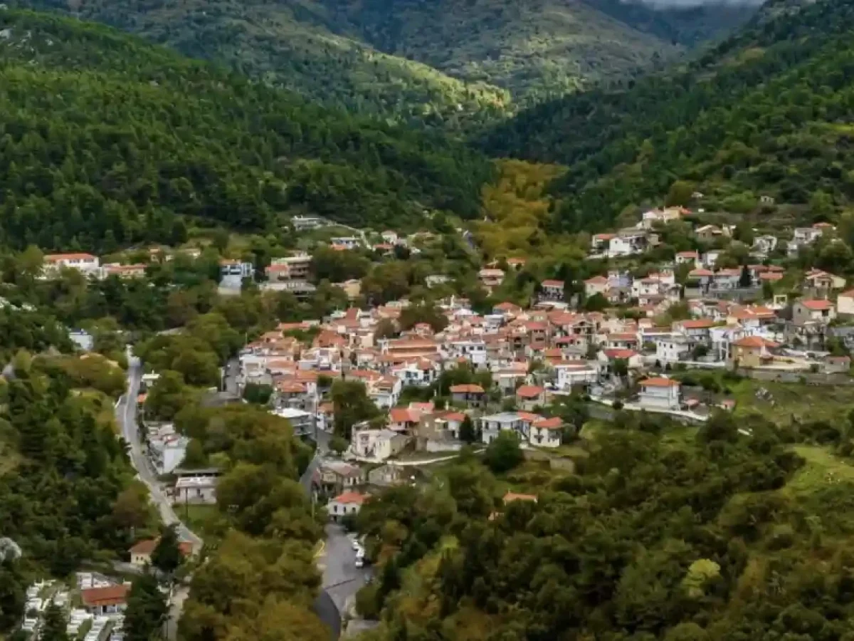 4 ιδανικοί προορισμοί κοντά στην Αττική που συνδυάζουν φύση, παιχνίδι και χαλάρωση