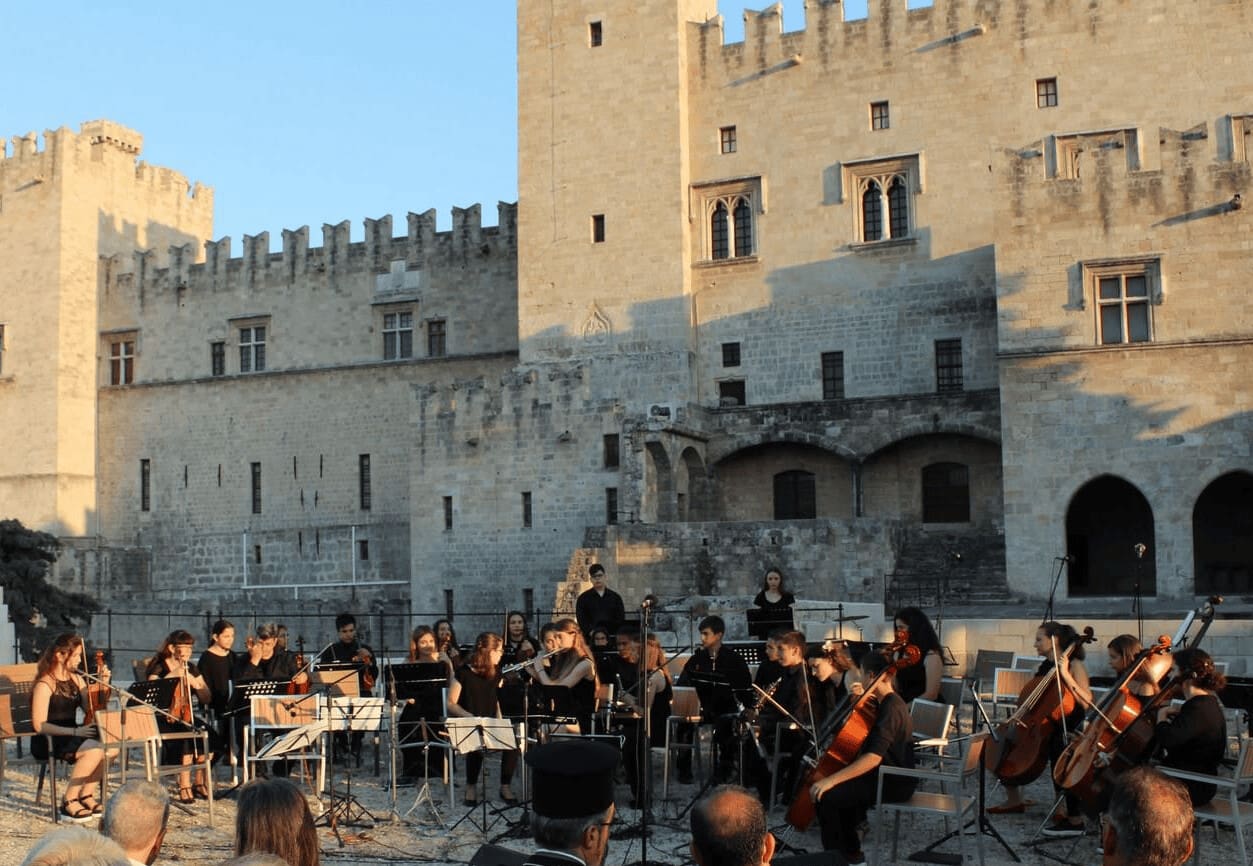 6o-mousiko-festival-rodos-stavrodromi-1