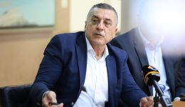 72-ek.-evro-gia-tin-1