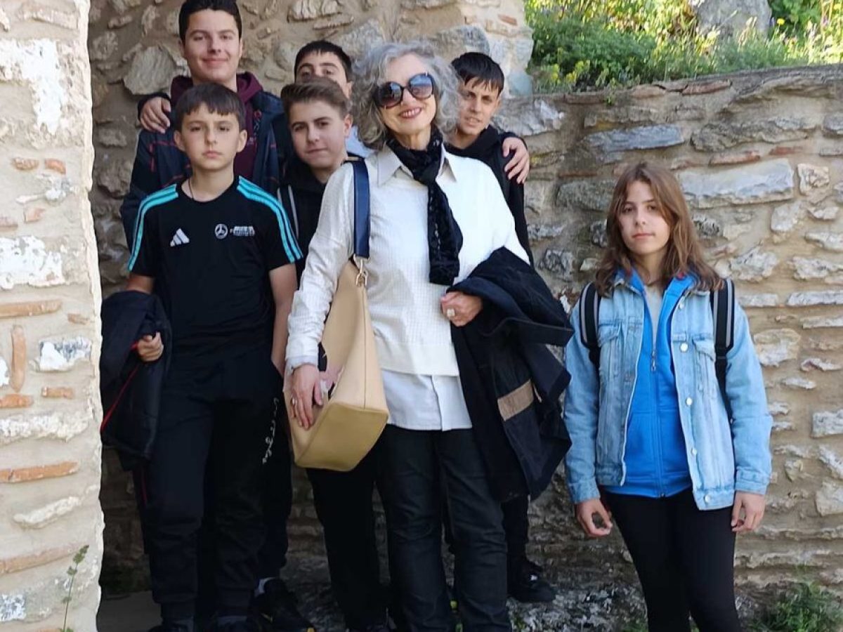9ο Γυμνάσιο Τρικάλων: Εκδρομή σε Σέρβια και Σιάτιστα