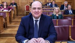 KKE-o-lazaridis-pire-ptichio