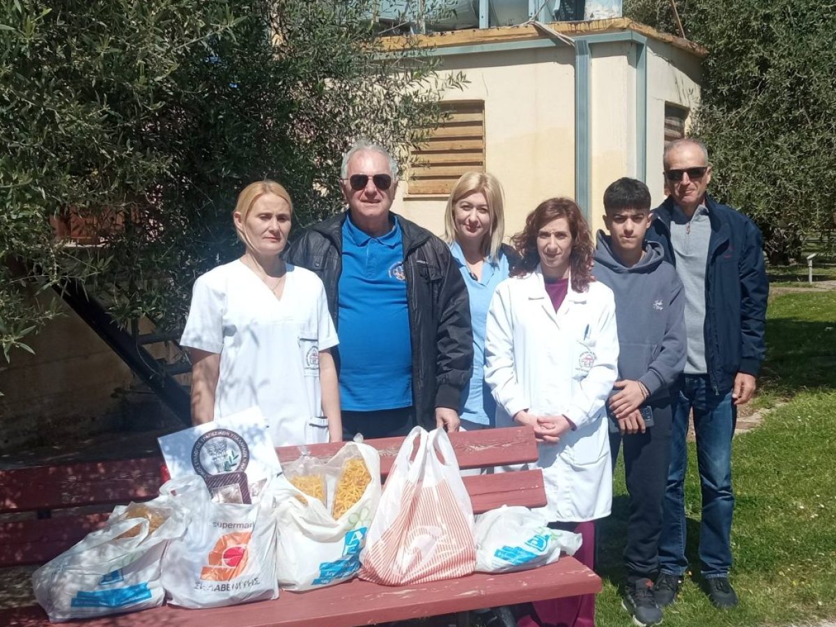 O Σύλλογος Τραπεζικών Ν.Ηλείας παρέδωσε τρόφιμα στο άσυλο ¨Νέα Βασιλειάς¨ Πύργου