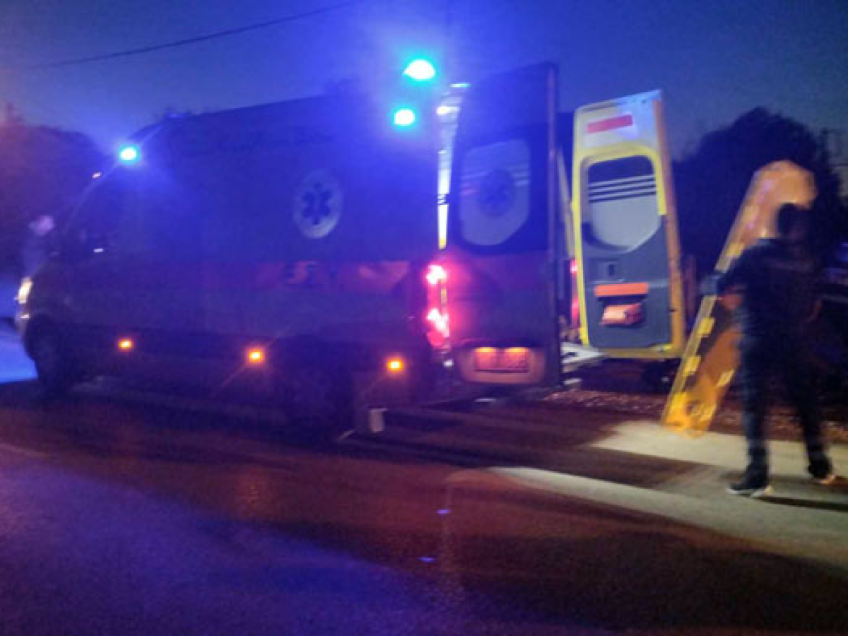 Oινιάδες: Σοβαρό τροχαίο με δίκυκλη μοτοσικλέτα – Χωρίς αισθήσεις ο οδηγός