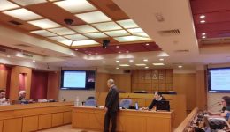 RenoInGR-me-epitichia-i-endiamesi-1