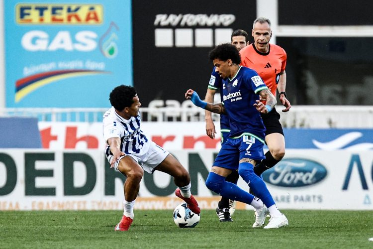 SUPER-LEAGUE-lefki-isopalia-sto