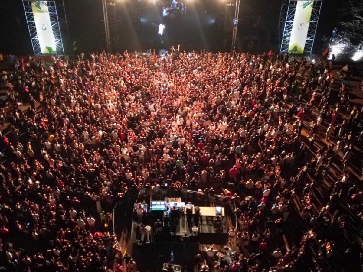 To Amvrakia Music Festival έρχεται με Πυξ Λαξ, Μποφίλιου, Καραπατάκη, Χατζηφραγκέτα